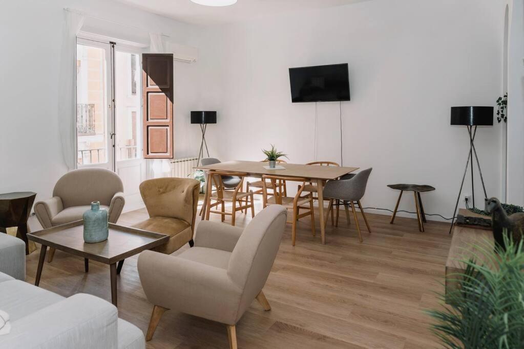 Stylish Apartment In The Centre Of Madrid-Malasana Bagian luar foto
